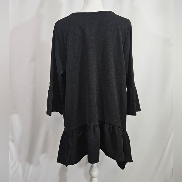 NWT Lane Bryant black tiered blouse women's size 14/16 - Picture 2 of 7